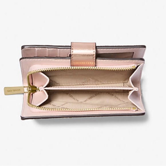 Jet Set Medium Metallic Logo Wallet - Picture 3 of 3